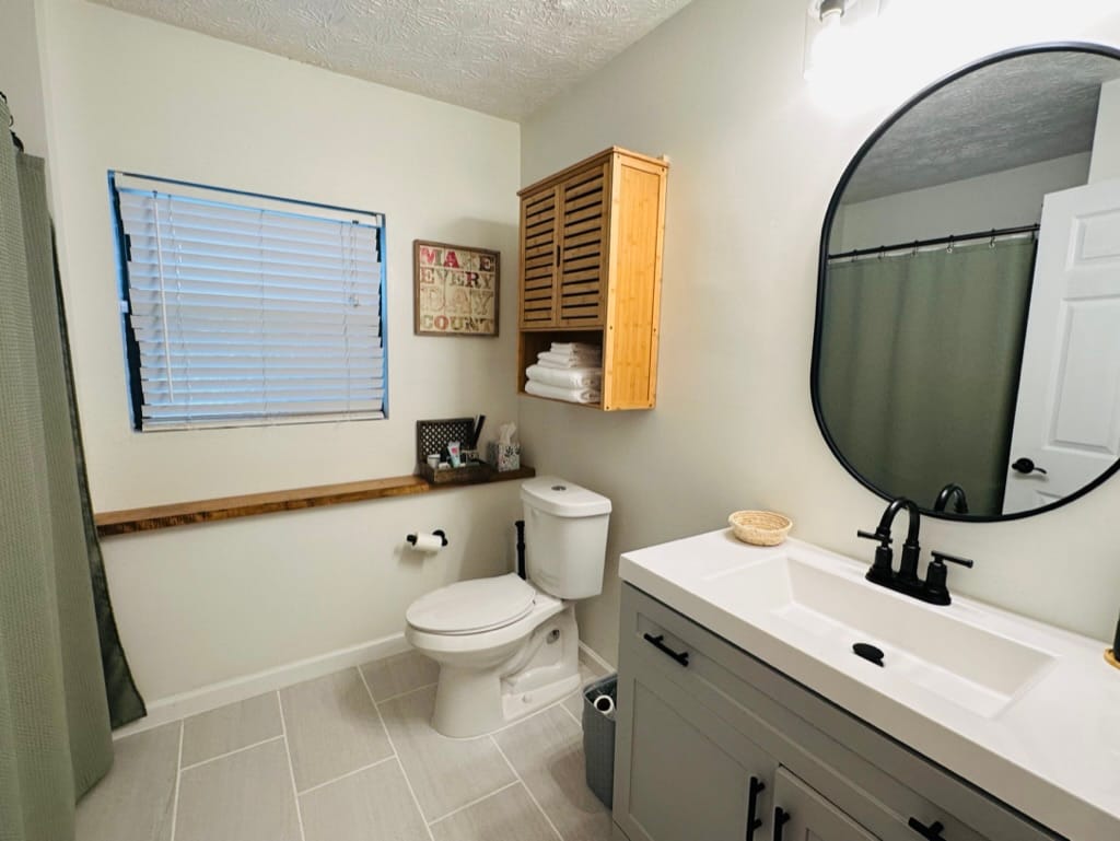 Lake House — Studio photo 7