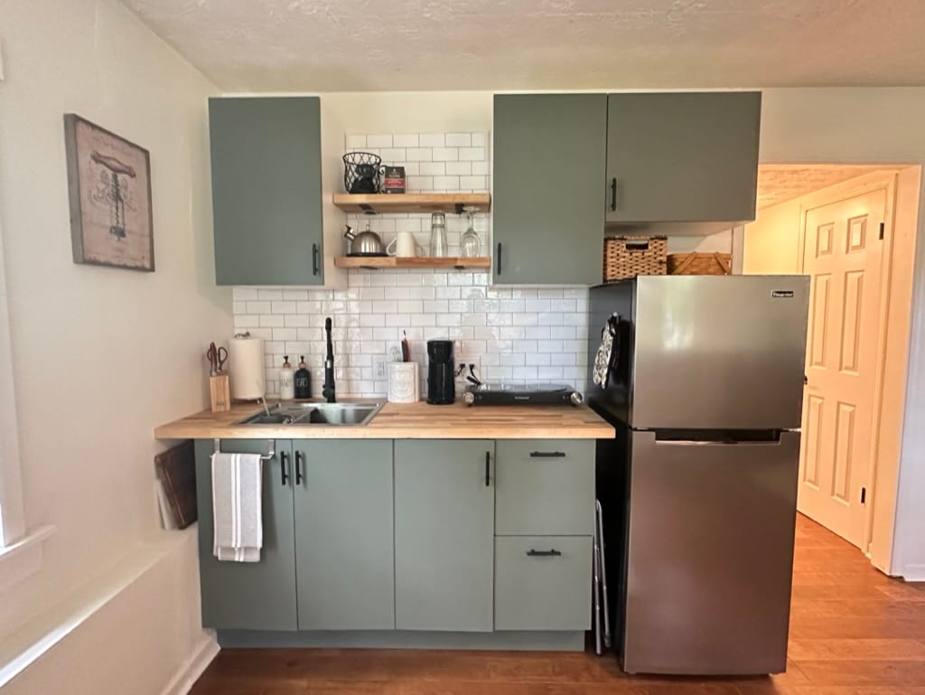 Lake House — Studio photo 3