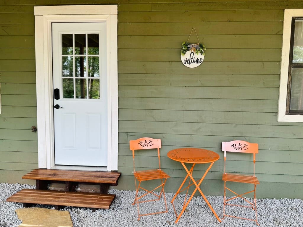 Lake House — Studio photo 1